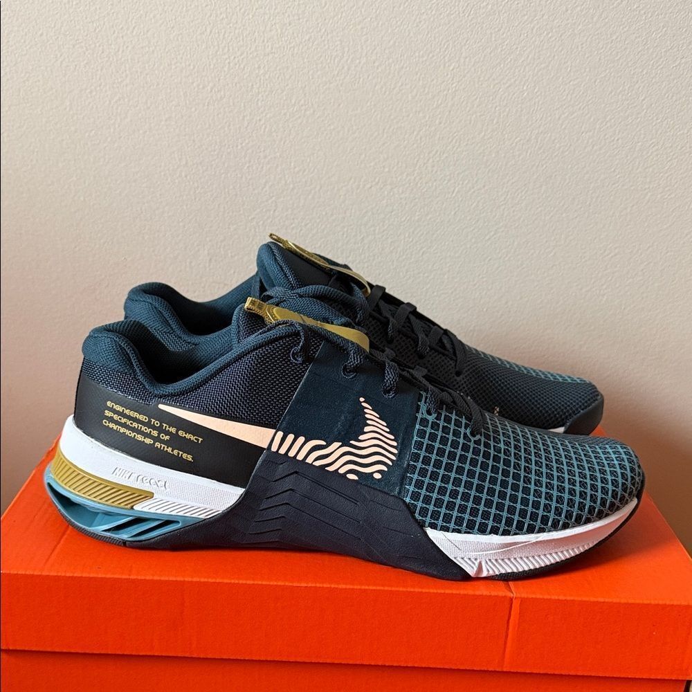 Nike Metcon 8 Armory Navy Blue DO9328-401 Men’s Size 12.5